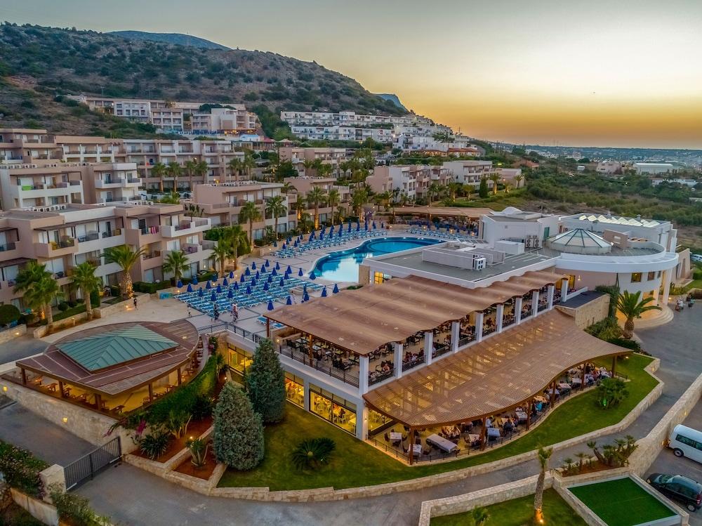 Grand Hotel Holiday Resort Hersonissos  Exterior photo
