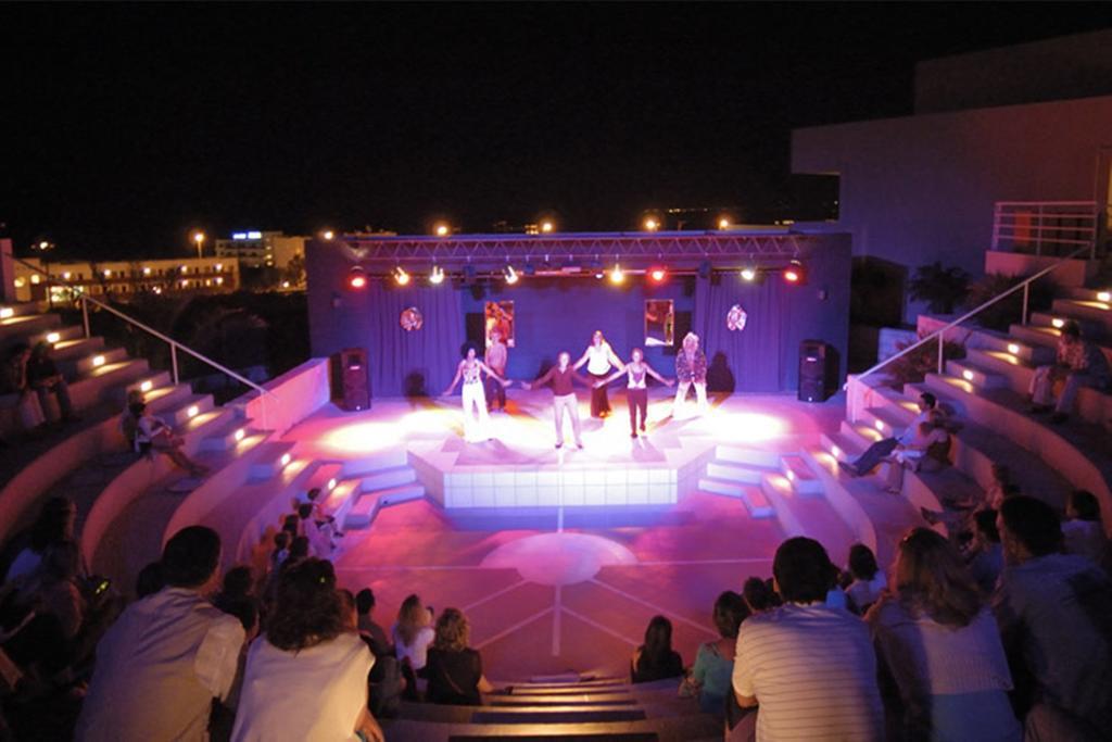 Grand Hotel Holiday Resort Hersonissos  Exterior photo